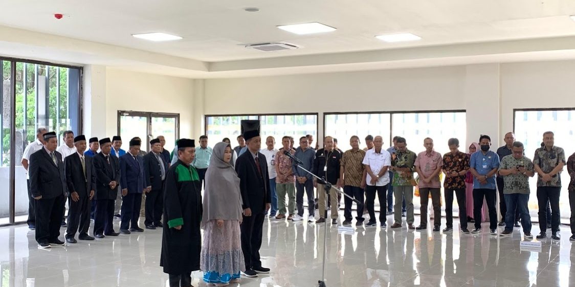 Foto Pelantikan Kepala dan Sekretars LPMPP